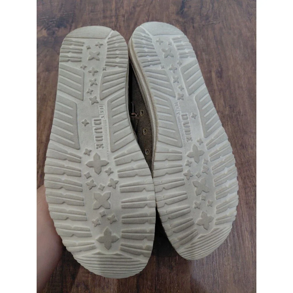 Hey Dude Wally Nut Canvas Slip on Loafer Shoes Mens Size 8
